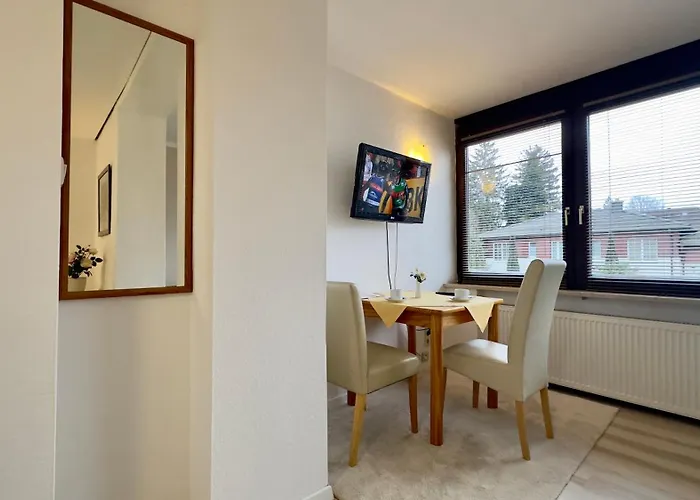 Appartement Aparmtent Im Muenchner Westen, Parkplatz Kostenfrei, Ruhig *